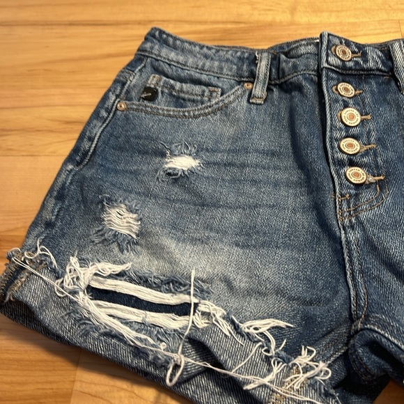 KanCan Button up cutoff distressed jeans shorts - size 7 / 27 - Picture 10 of 11